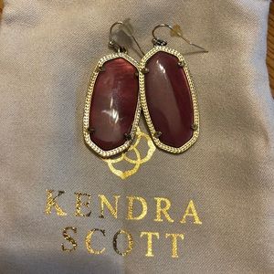 Kendra Scott earrings, classic, like new.